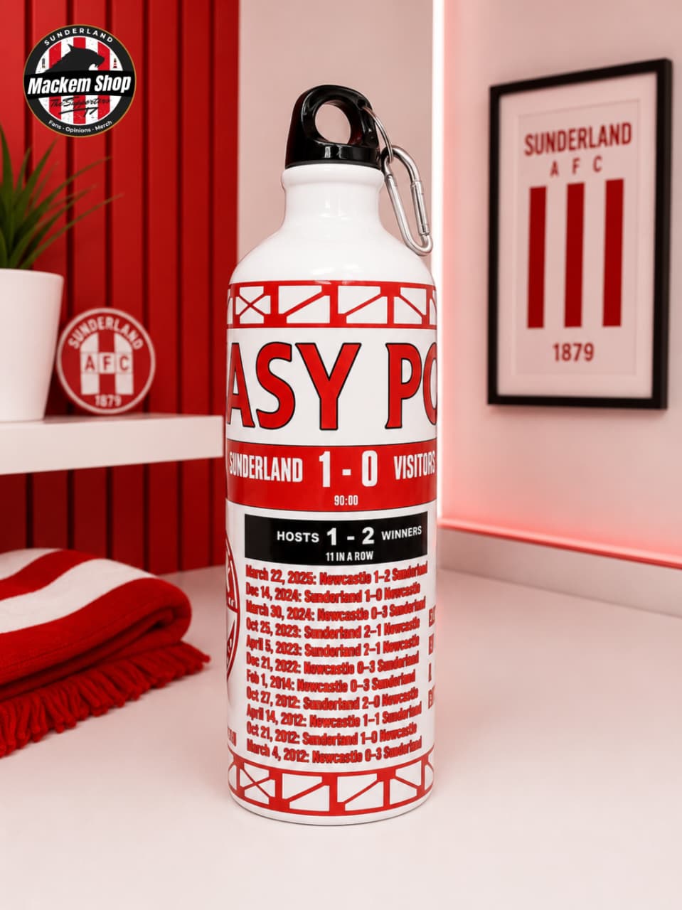 Reusable 750ml Sunderland water bottle with bold scoreboard-inspired Six Easy Points design.