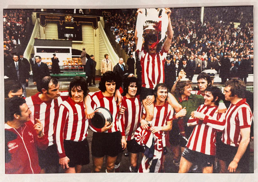 Sunderland 1973 FA Cup Squad celebrating Their win.