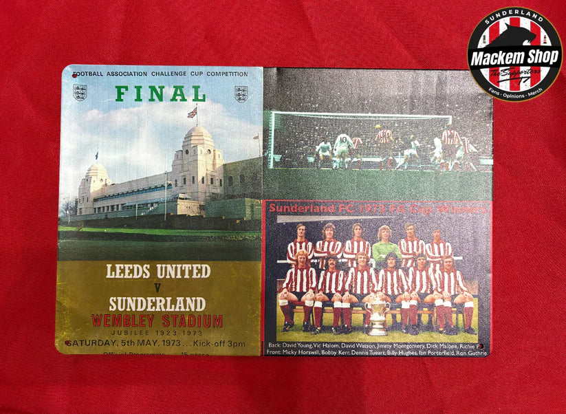 Memorabilia card featuring Leeds United and Sunderland with Wembley Stadium on a red background.
