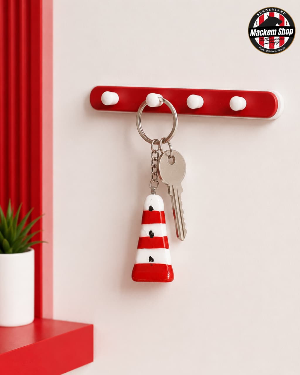 Sunderland Lighthouse Keyring by MackemShop.